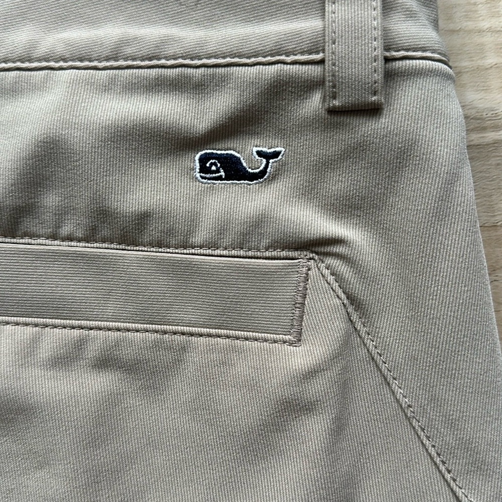 Vineyard Vines Fairway shorts